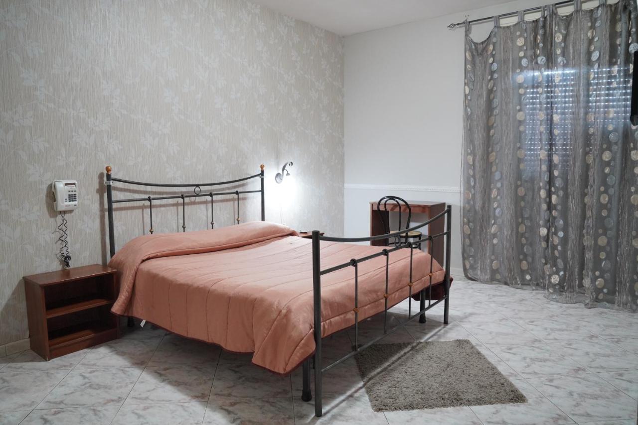 Hotel Stefany Lago Patria Dış mekan fotoğraf