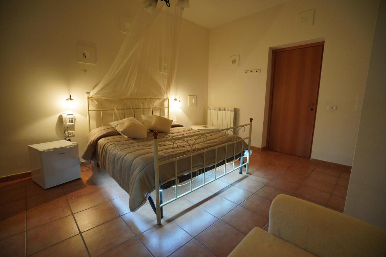 Hotel Stefany Lago Patria Dış mekan fotoğraf